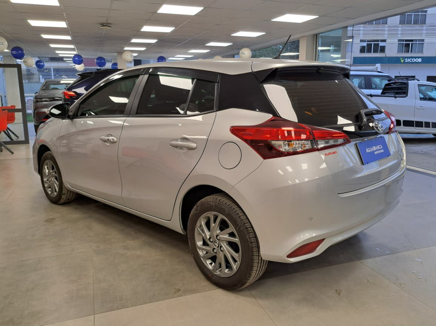 Toyota YARIS 1.5 16V FLEX XS MULTIDRIVE 7