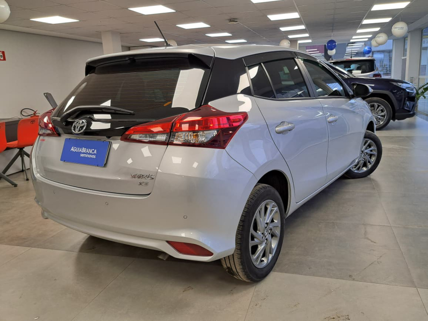 Toyota YARIS 1.5 16V FLEX XS MULTIDRIVE 10