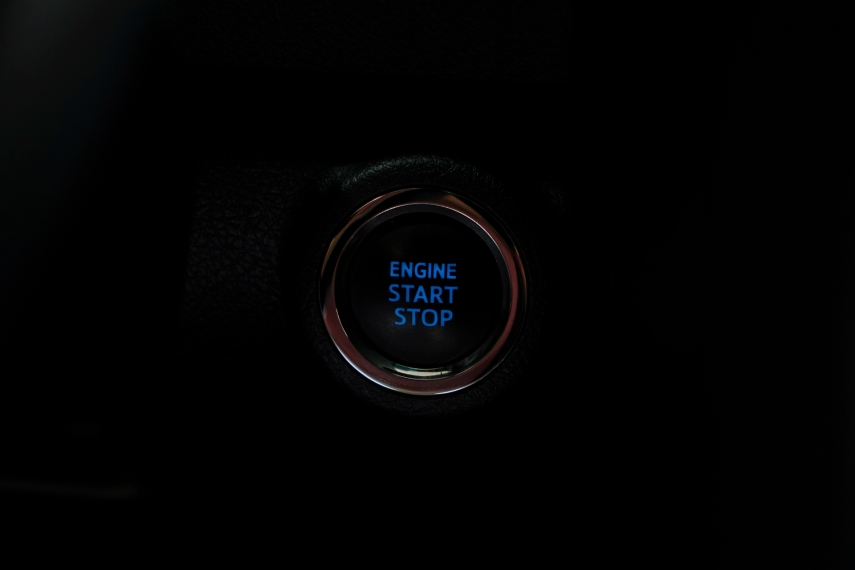 Carro Toyota HILUX SW4