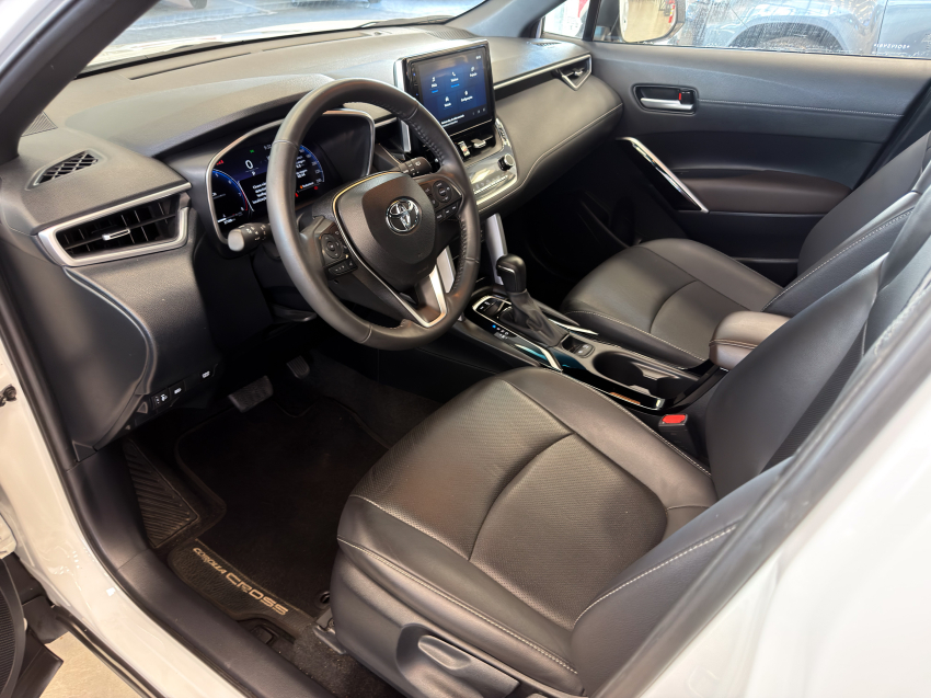 Toyota COROLLA CROSS 2.0 VVT-IE FLEX XRE DIRECT SHIFT 14