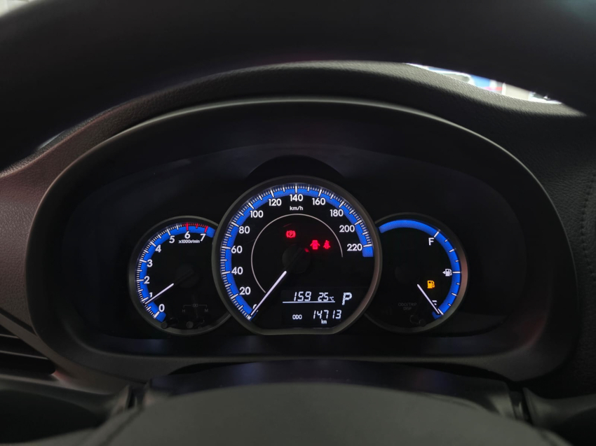Toyota YARIS 1.5 16V FLEX XL MULTIDRIVE 10
