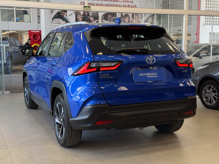 Toyota YARIS CROSS 1.5 VVT-I FLEX XRE CVT 7