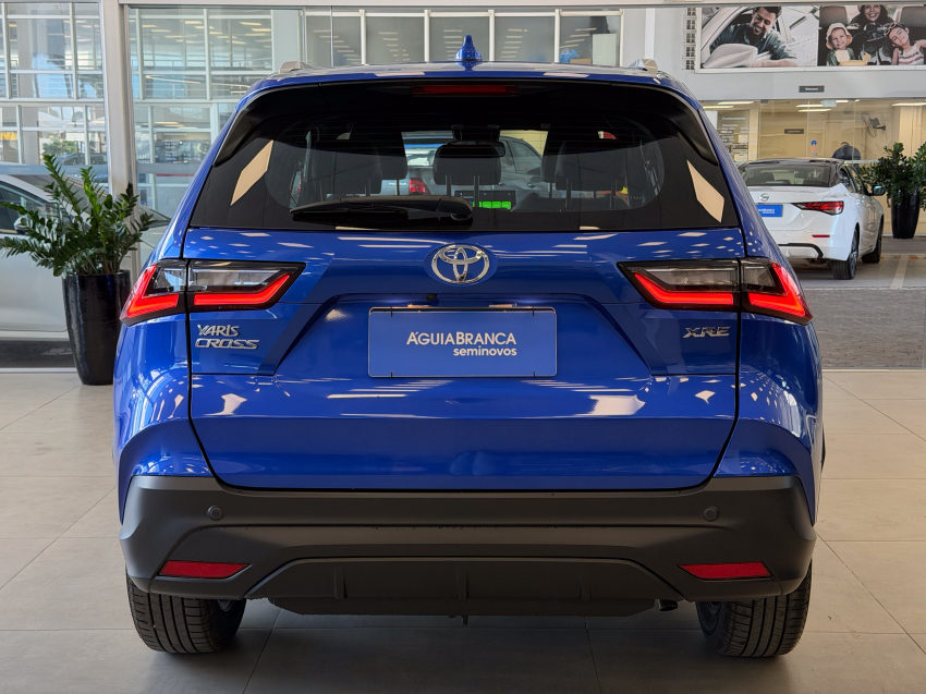 Toyota YARIS CROSS 1.5 VVT-I FLEX XRE CVT 8