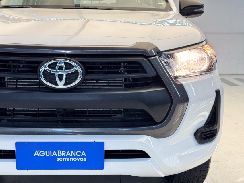 Carro Toyota HILUX
