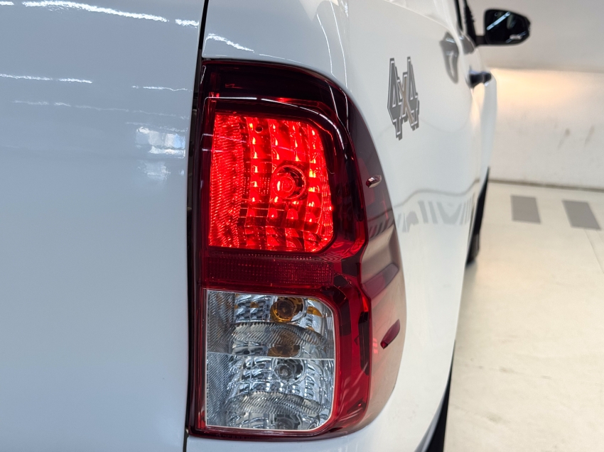 Carro Toyota HILUX