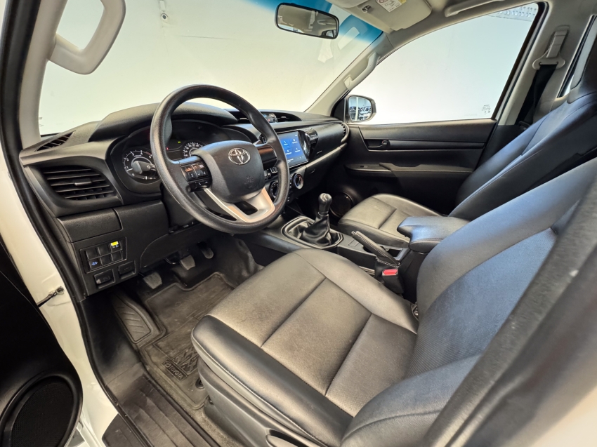 Carro Toyota HILUX