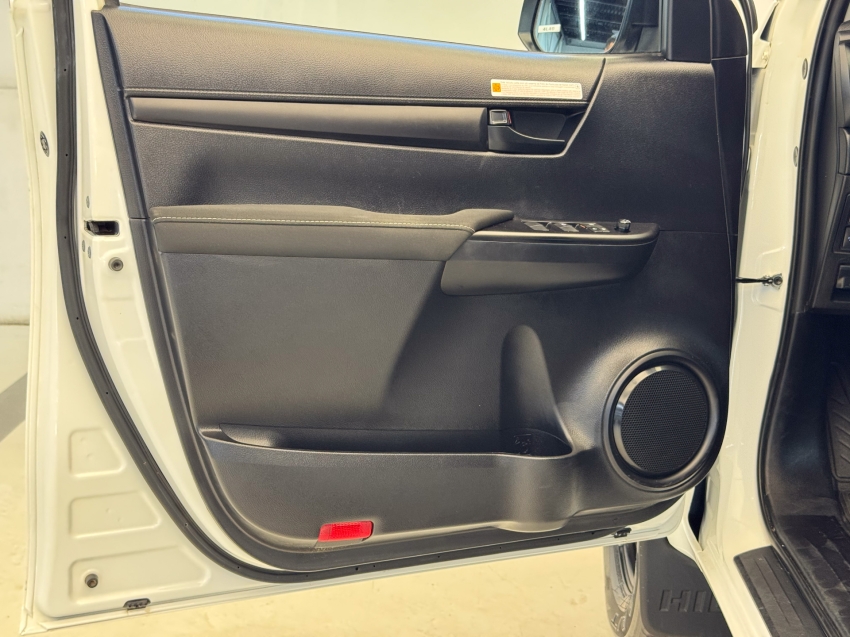 Carro Toyota HILUX
