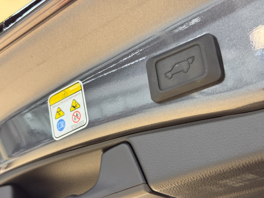 Carro Toyota RAV4