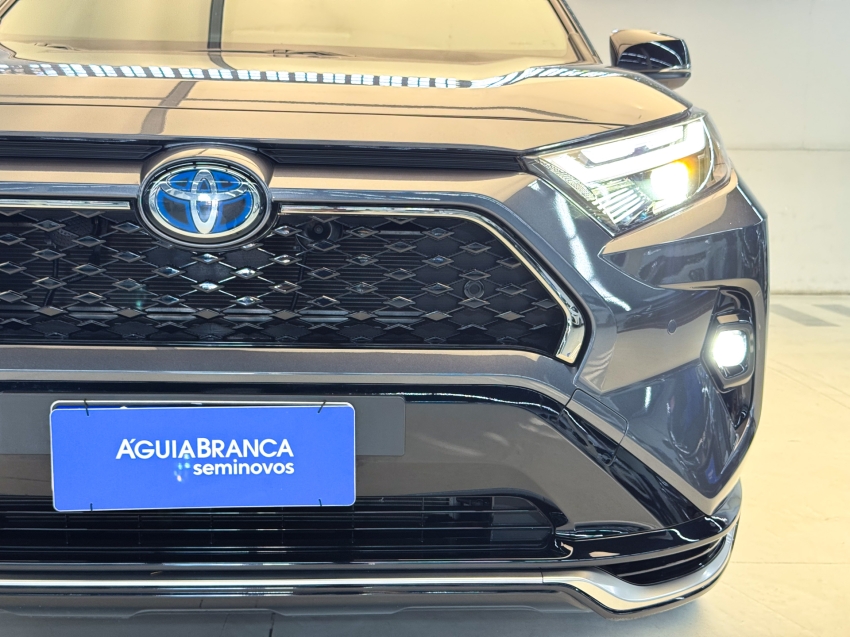 Carro Toyota RAV4
