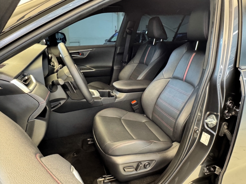 Carro Toyota RAV4