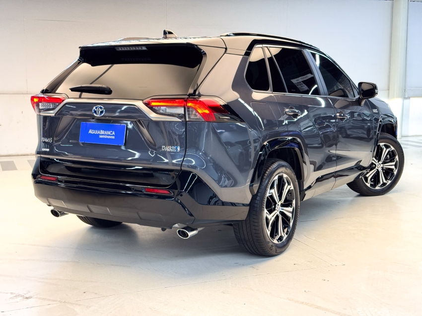 Carro Toyota RAV4