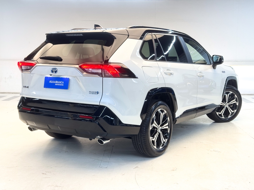Carro Toyota RAV4