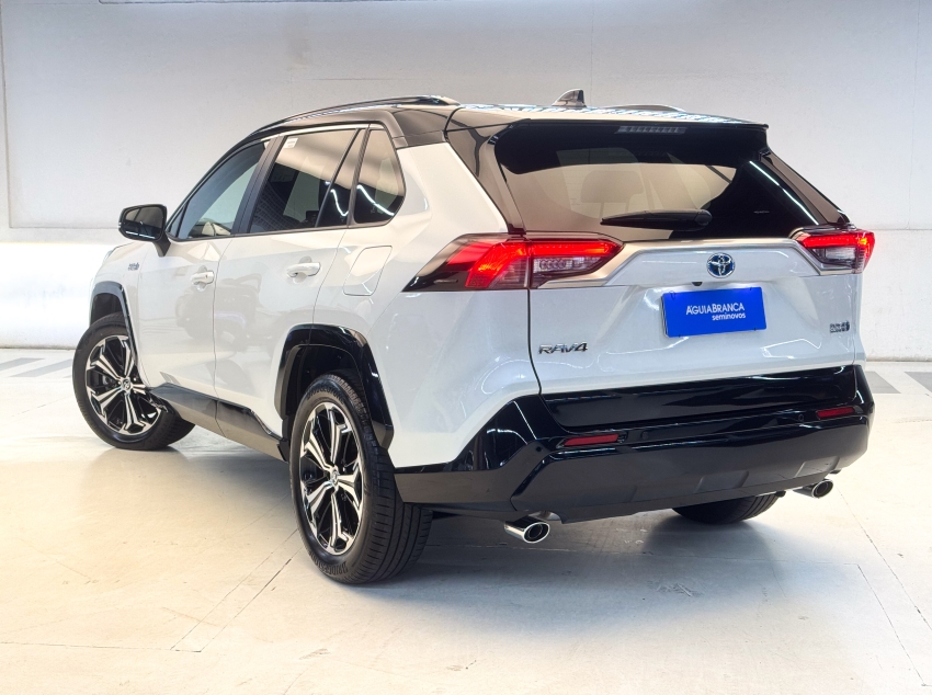Carro Toyota RAV4