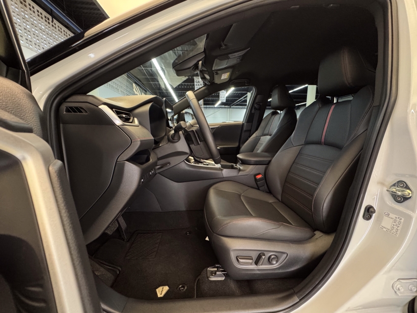 Carro Toyota RAV4