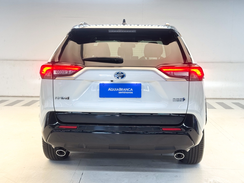 Carro Toyota RAV4