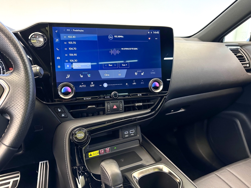 Carro Lexus NX 350h