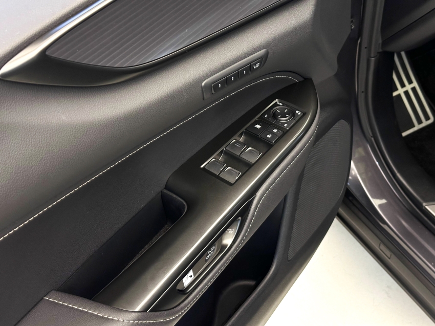 Carro Lexus NX 350h