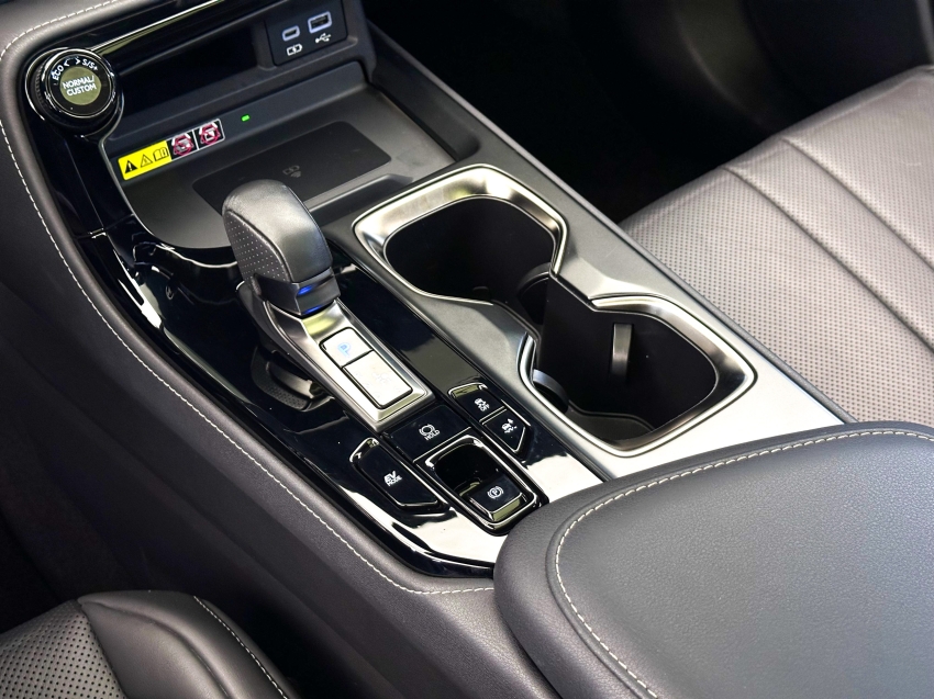 Carro Lexus NX 350h
