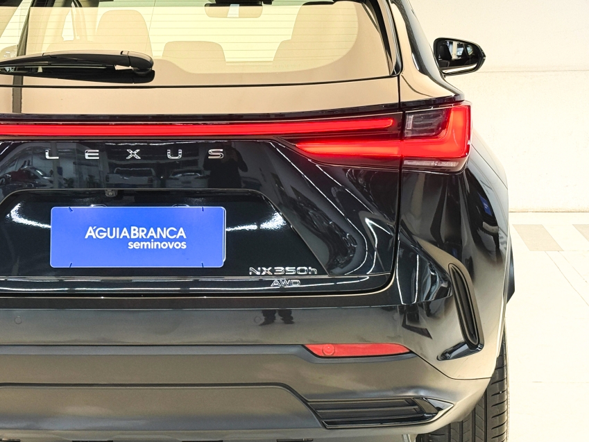 Carro Lexus NX 350h