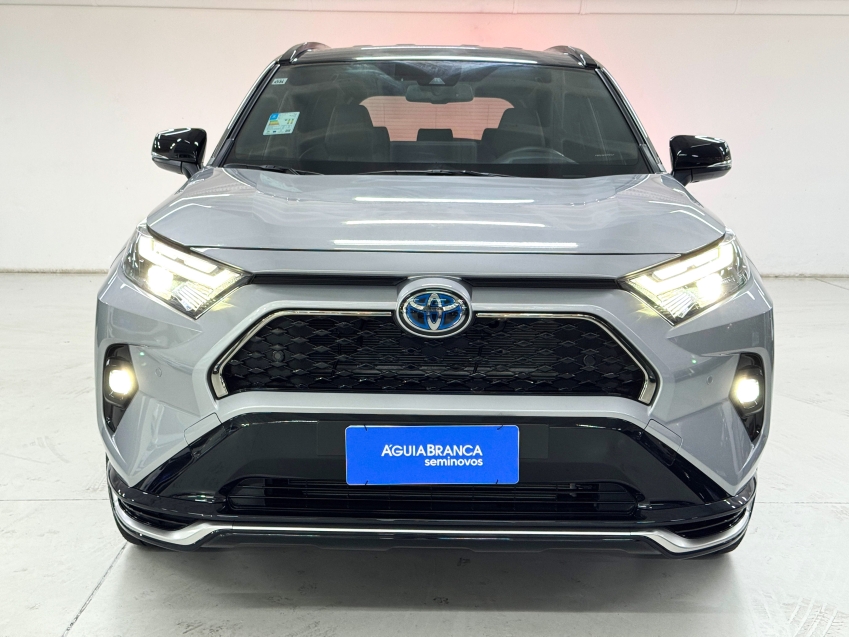 Carro Toyota RAV4