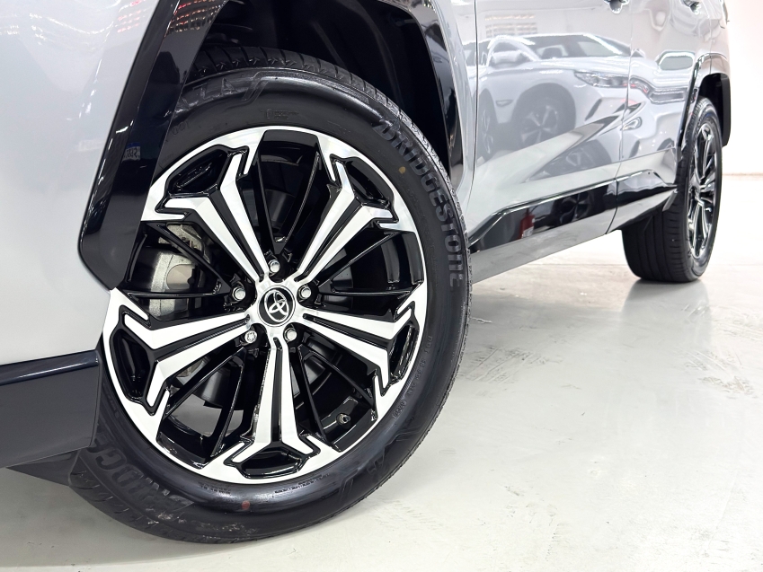 Carro Toyota RAV4