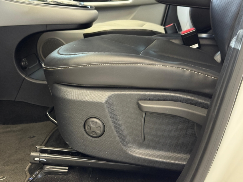 Carro BYD D1