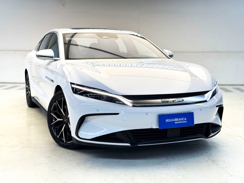 Carro BYD HAN