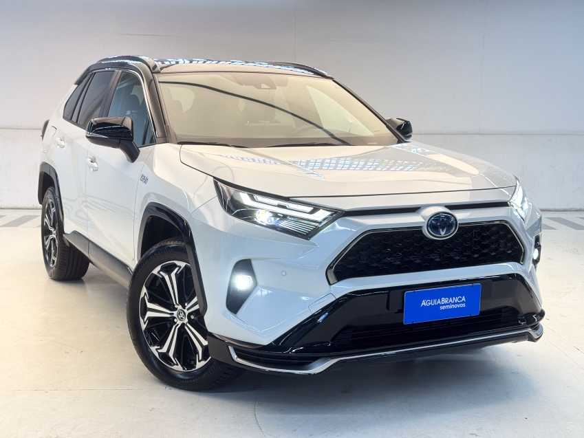 Carro Toyota RAV4