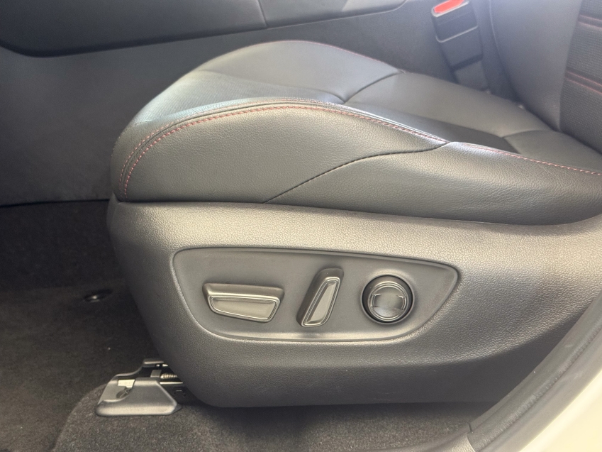 Carro Toyota RAV4