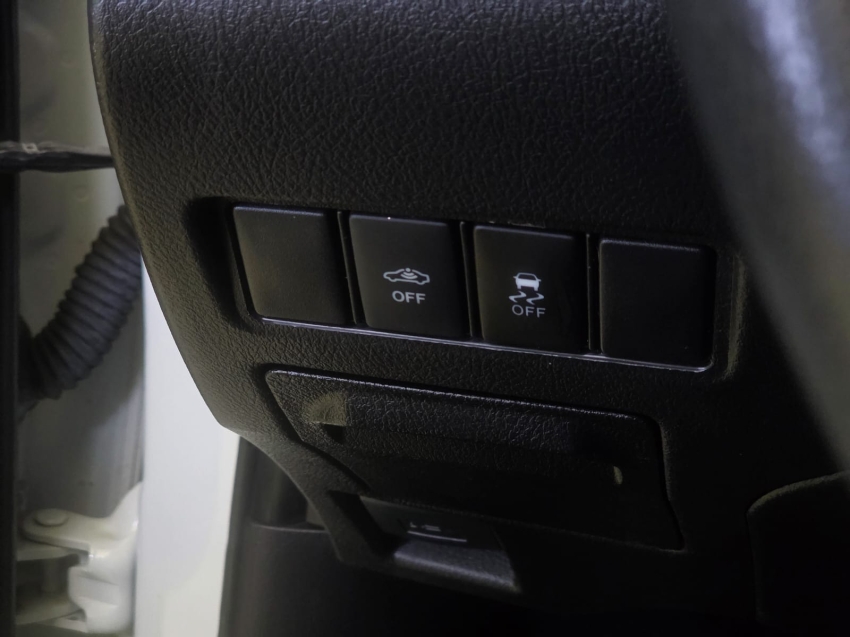 Toyota YARIS 1.5 16V FLEX XL PLUS CONNECT MULTIDRIVE 19