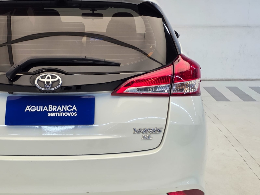Toyota YARIS 1.5 16V FLEX XL PLUS CONNECT MULTIDRIVE 9