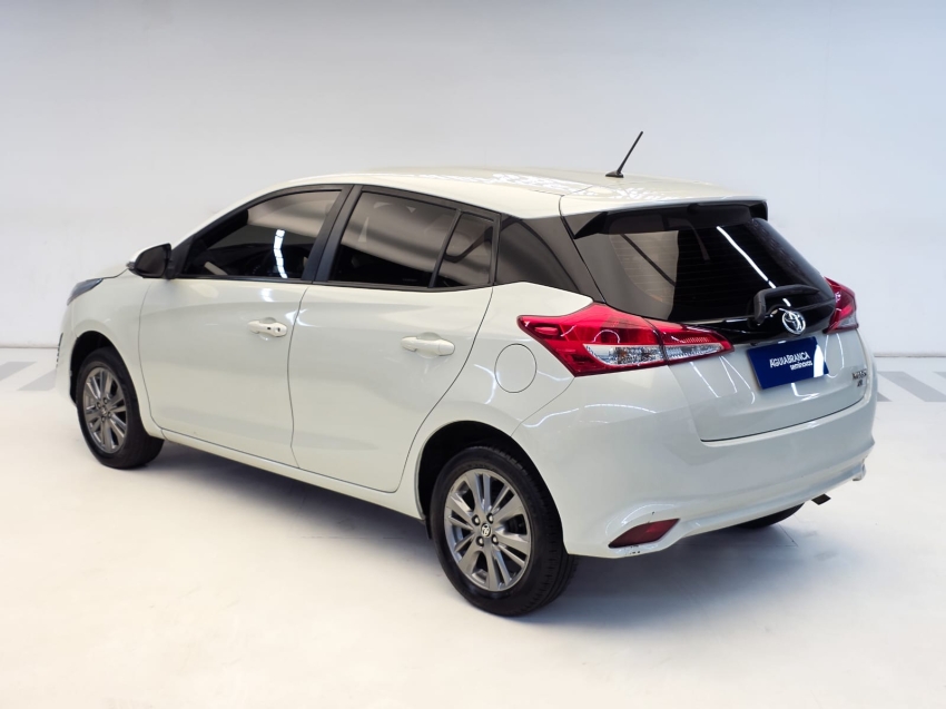 Toyota YARIS 1.5 16V FLEX XL PLUS CONNECT MULTIDRIVE 7