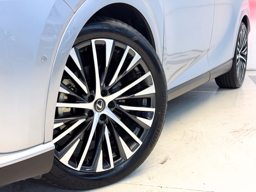 Lexus RX 450H+ 2.5 PHEV AWD CVT 2