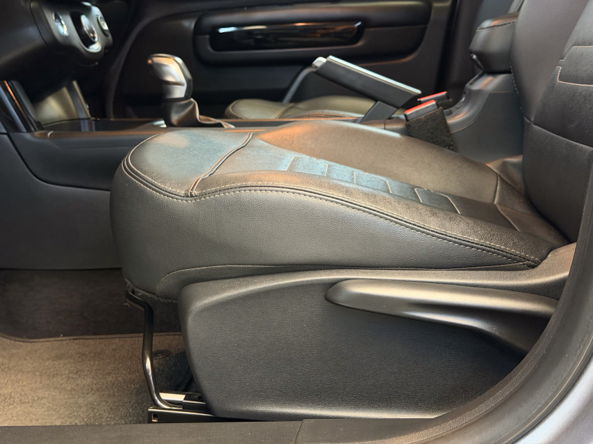 Citroen C4 CACTUS 1.6 THP FLEX SHINE PACK EAT6 25
