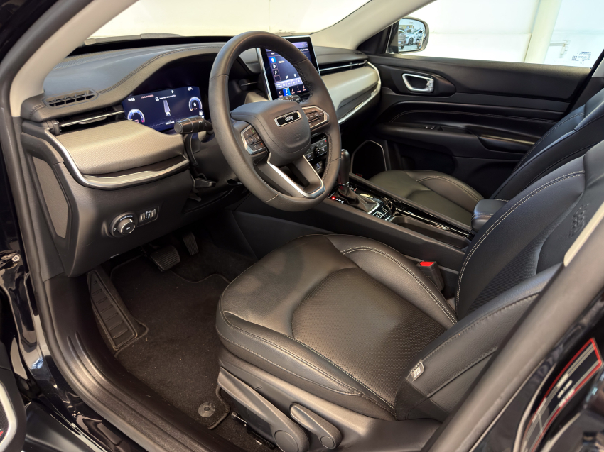 JEEP COMPASS 1.3 T270 TURBO FLEX LONGITUDE AT6 15
