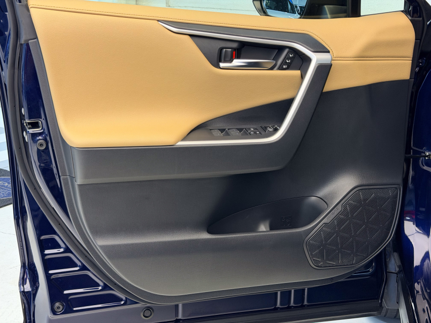 Toyota RAV4 2.5 VVT-IE HYBRID SX CONNECT AWD CVT 18