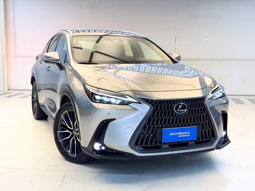 Lexus NX 450h+ 2.5 PHEV AWD CVT 5