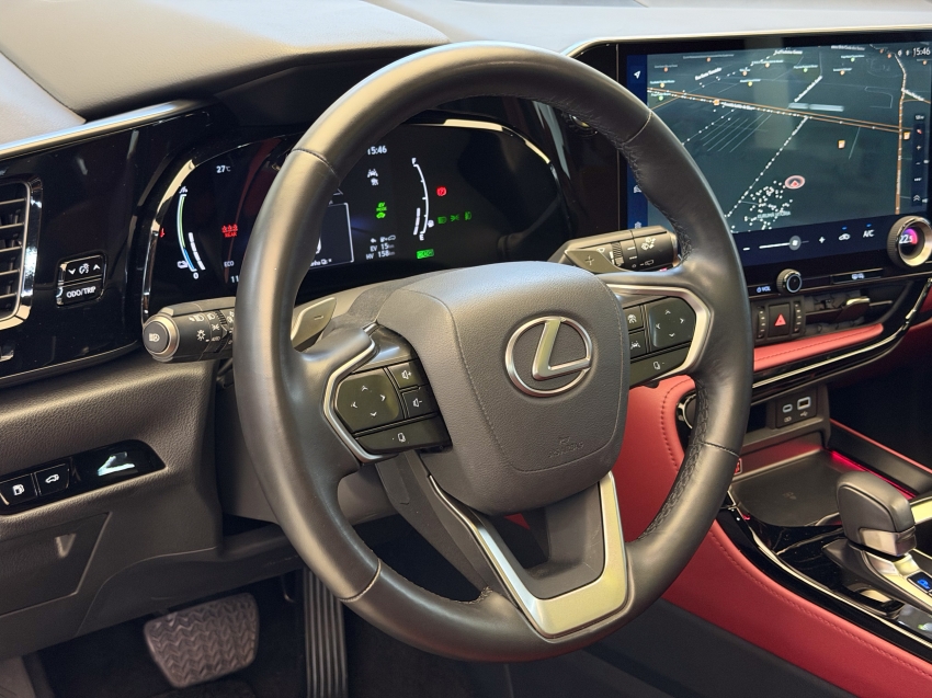Lexus NX 450h+ 2.5 PHEV AWD CVT 16