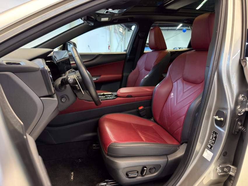 Lexus NX 450h+ 2.5 PHEV AWD CVT 23