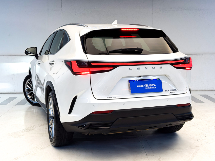 Lexus NX 350h 2.5 16V VVT-I HYBRID LUXURY CVT AWD 7