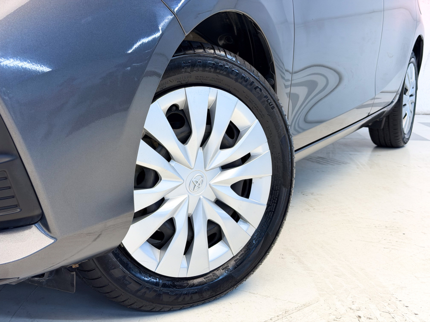 Toyota YARIS 1.5 16V FLEX XL MULTIDRIVE 2