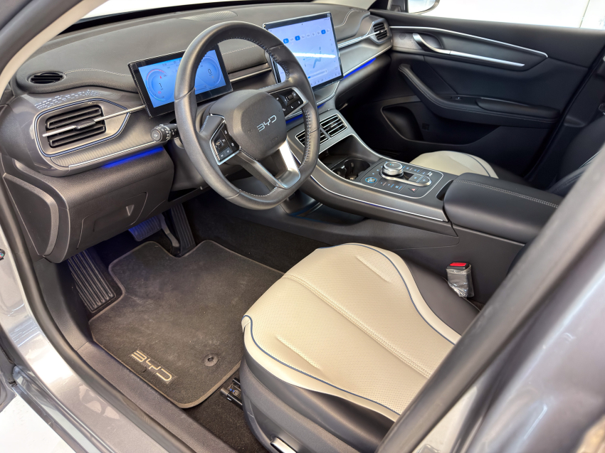 BYD KING 1.5 DM-I PHEV GS AUTOMÁTICO 14