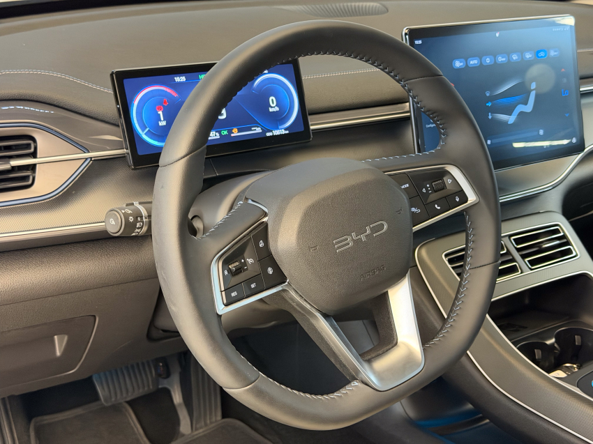 BYD KING 1.5 DM-I PHEV GL AUTOMÁTICO 15