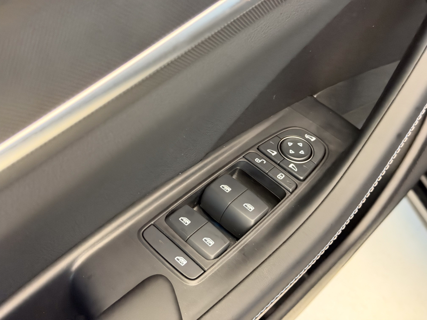 BYD KING 1.5 DM-I PHEV GL AUTOMÁTICO 21