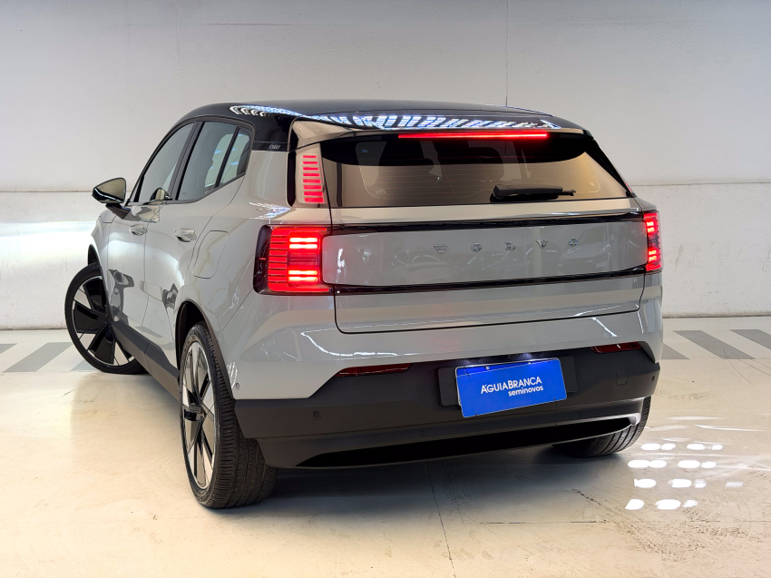 Volvo EX30 69 KW ELÉTRICO ULTRA 7