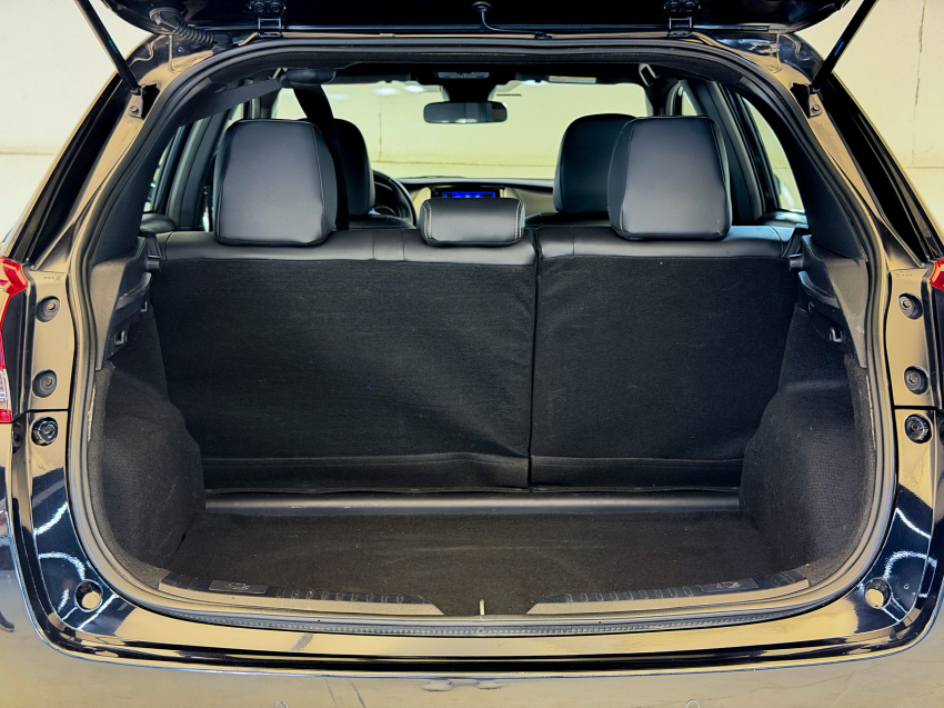 Toyota YARIS 1.5 16V FLEX XS MULTIDRIVE 11