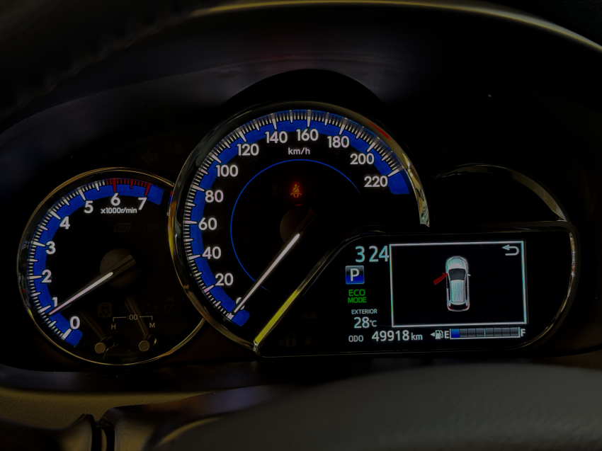 Toyota YARIS 1.5 16V FLEX XS MULTIDRIVE 12