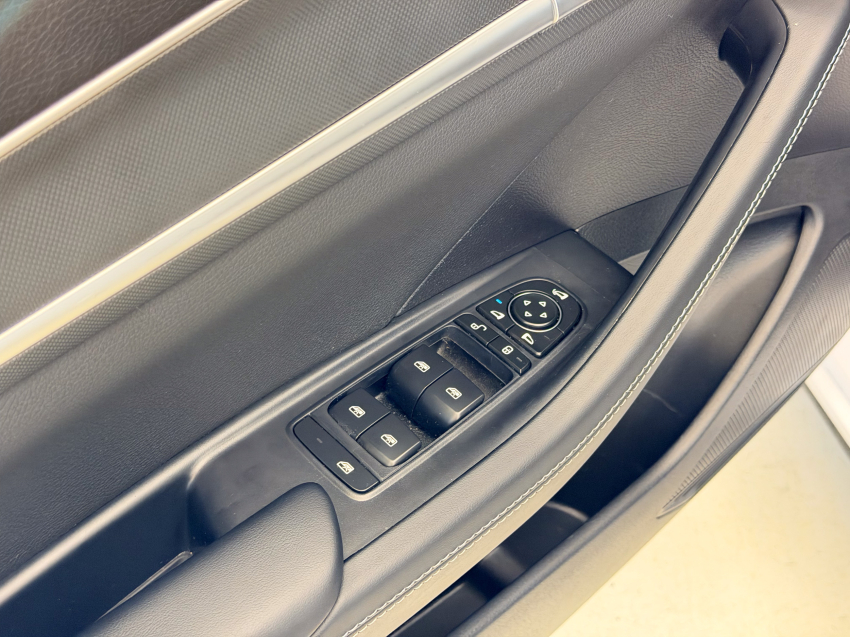 BYD KING 1.5 DM-I PHEV GS AUTOMÁTICO 20