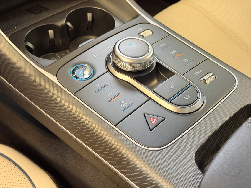 BYD KING 1.5 DM-I PHEV GS AUTOMÁTICO 18