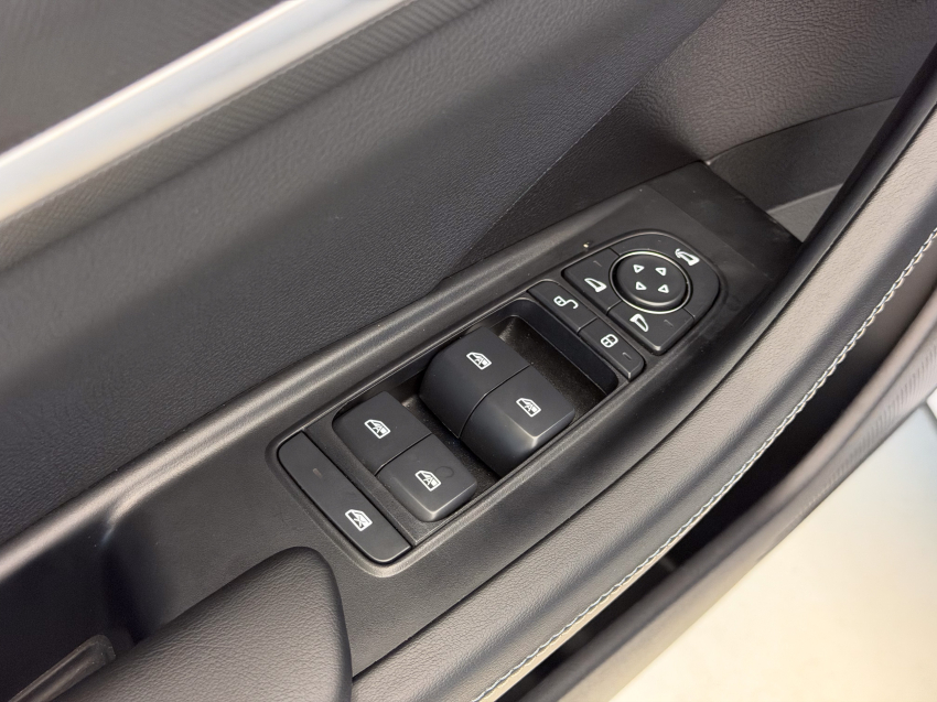 BYD KING 1.5 DM-I PHEV GL AUTOMÁTICO 21